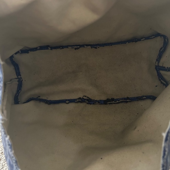 Medium Blue Goyard Tote w/Wallet - Picture 5 of 12